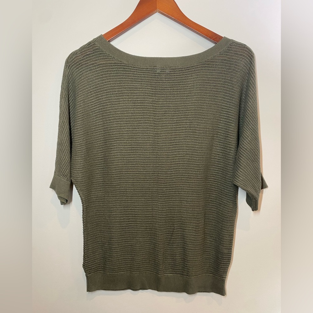 Express open knit top. Olive green size Lrg EUC - Picture 7 of 11